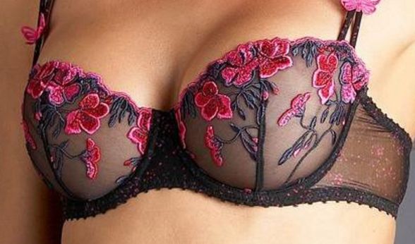 廣州曙光自體脂肪隆胸效果如何？手術(shù)費(fèi)用如何？有哪些醫(yī)生口碑好的案例分享？