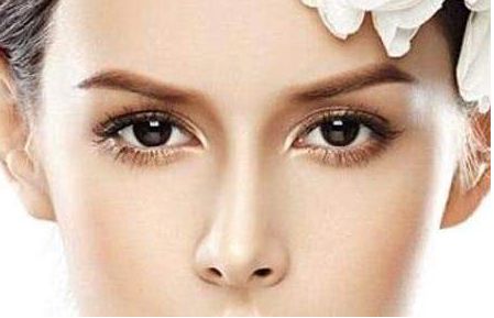 【未來(lái)雙眼皮埋線重慶哪家好，專家推薦全解析】
