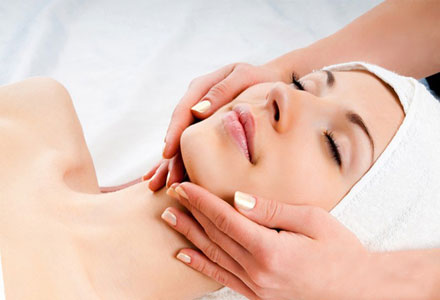 2023洛陽(yáng)喬雅登三下巴正規(guī)專家前10名(王燁、張獻(xiàn)群、雍磊正規(guī)更靠譜，選擇更放心)