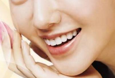 廣州豐胸醫(yī)生名單公布！有曾立、許揚(yáng)濱、張毅等3位大咖力薦！