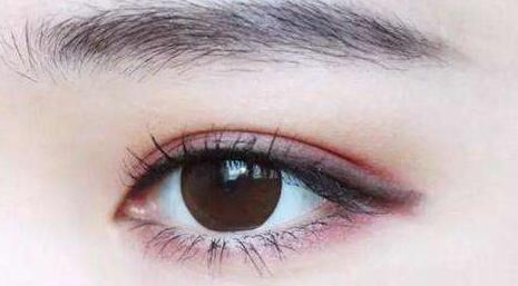 上海九院雙眼皮手術(shù)專家推薦，5位口碑非常好權(quán)威大師全面盤點(diǎn)！附詳細(xì)費(fèi)用表參考。