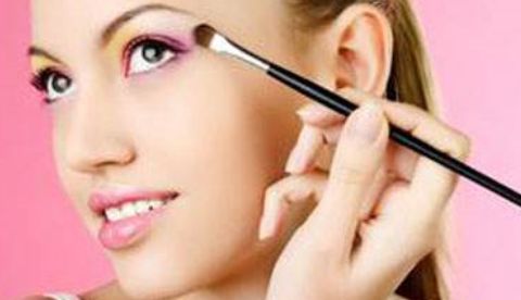 王淑杰雙眼皮怎么樣？找個權(quán)威認(rèn)證的醫(yī)生咨詢吧！