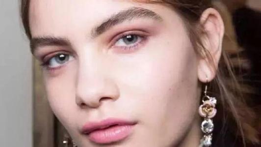 2023馬鞍山眼周紋手術(shù)剝離口碑榜前十位的專家(董帆、甘精兵、高景恒口碑實力對比~)