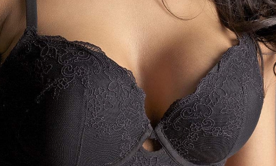 南京華美曹海峰鼻子整形案例，驚人果效1個(gè)月展現(xiàn)！