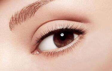 2023年鄭州雙眼皮修復(fù)專家綜合排行榜，探尋醫(yī)術(shù)高手連黎紅、翟弘峰之間的差異