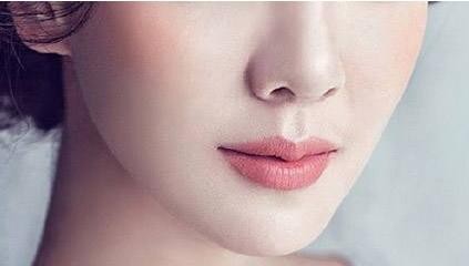 2023深圳點(diǎn)陣激光消除黑色素正規(guī)專家評(píng)分10強(qiáng)(催寓植、李永輝、陳能花醫(yī)美風(fēng)向標(biāo))