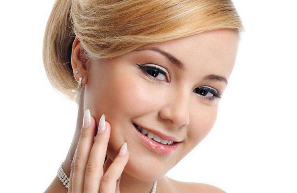 上海哪家醫(yī)院做隆鼻手術(shù)好？詳細(xì)評(píng)測(cè)幫你選！