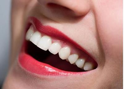 北京華夏整形醫(yī)院讓您放心！黃大勇醫(yī)生信譽(yù)大白于天下，磨骨技術(shù)怎么樣？價(jià)格透明公開一目了然，知名醫(yī)院坐