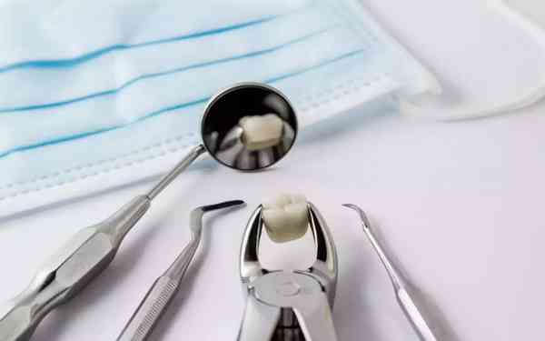 2023深圳去淚溝正規(guī)醫(yī)生榜單10強(qiáng)(代娟、孫音、張義明新版專(zhuān)家名單上線)