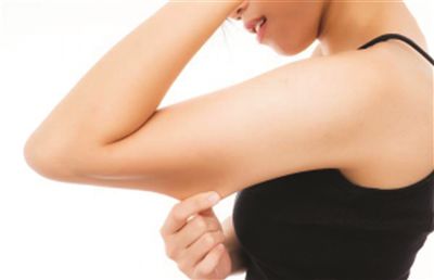 廣州豐胸醫(yī)生推薦，五位權威專家解讀