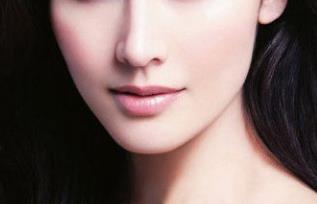 2023昆明點(diǎn)陣激光去頸紋醫(yī)生在榜名單前10名(張慶森、王濤平、陳玉瓊是否信得過(guò))