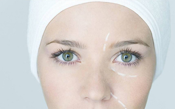 何晉龍醫(yī)生真實情況曝光！手術(shù)風(fēng)格和口碑綜合評價揭秘！