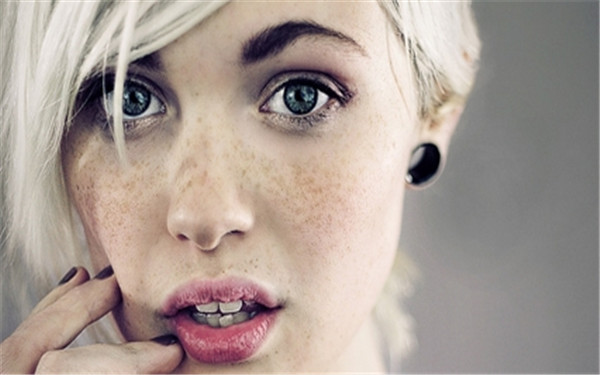 2023合肥注射填充眼底紋專家上榜名單前十強(范愛春、樸京薰、劉向陽技術(shù)穩(wěn)定，審美在線，不踩坑！)