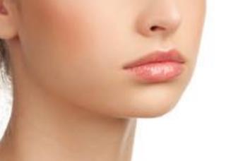 2023深圳瘦臉面部吸脂術(shù)醫(yī)生口碑TOP10強(qiáng)(孫文強(qiáng)、江小雷、宮靜實力不俗，備受喜愛！)