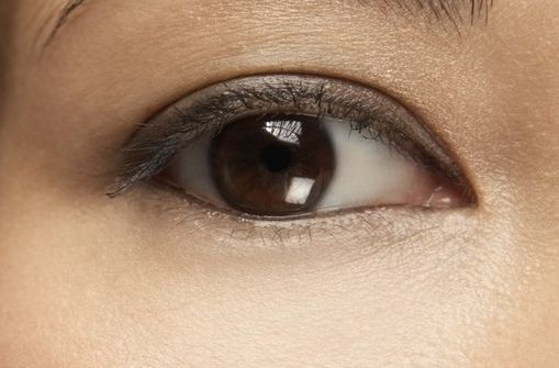 上海治療褐青斑哪家醫(yī)院好？專家?guī)湍憬獯穑?/>
                                </a>
                                <h4><a href=