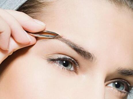 揚州郭軍下頜骨手術(shù)醫(yī)生簡介及手術(shù)價格詳解，滿意度持續(xù)贊！