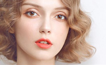 長沙美萊假體隆胸的效果如何？鄒俊峰、潘衛(wèi)峰都是經(jīng)驗豐富的隆胸專家！技術(shù)超群！