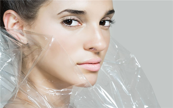 2023青島蘋(píng)果肌復(fù)位線雕專(zhuān)家前十名(朱洪濤、陳振雨、邢偉都是高人氣醫(yī)生！)