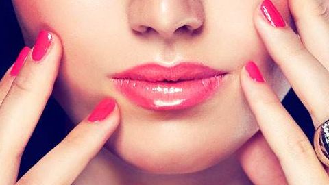 如何選擇合適的進口硅膠假體墊下巴產(chǎn)品？