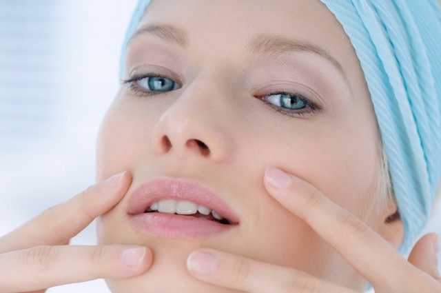 溫州割雙眼皮那位醫(yī)生口碑比較好的？鄭君達、唐勇等四名醫(yī)生網(wǎng)友大推薦！