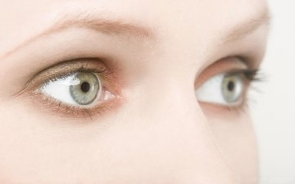 長(zhǎng)沙愛(ài)思特吳蒙鼻子整形，價(jià)錢(qián)合理醫(yī)術(shù)高超解析