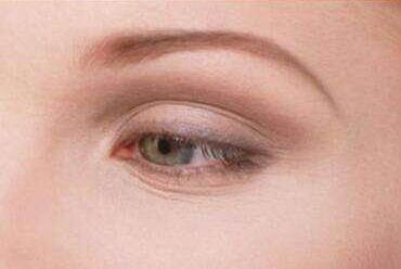 李湘原做下頜角的自我修煉之路，開啟完美“銀幕臉”