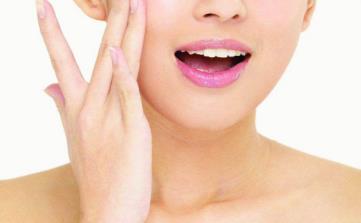 2023成都膠原蛋白填充豐胸醫(yī)生綜合實力口碑排名(黃衛(wèi)紅、唐亞軍、王先松看醫(yī)生簡介和技術(shù)如何)