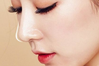 成都華西醫(yī)院整形科縮胸手術(shù)專家在線預(yù)約價(jià)格收費(fèi)表相關(guān)信息如何呢？