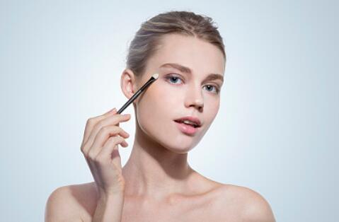 韓國美容專家鄭載勛：在線欣賞整形藝術(shù)成果