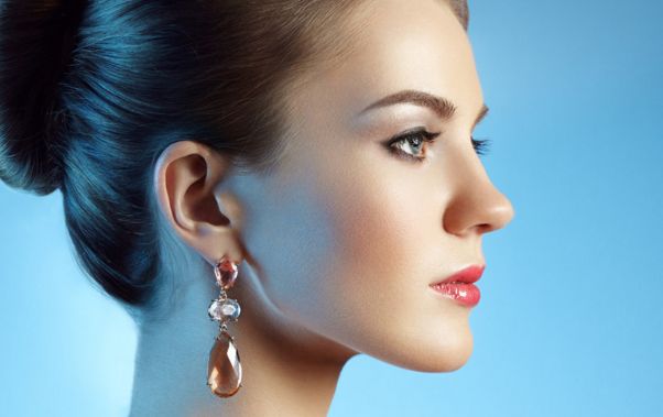 東莞哪家醫(yī)院做耳軟骨隆鼻好？