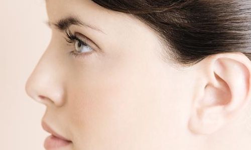 南京夏建軍醫(yī)生隆胸效果如何？洪志堅(jiān)醫(yī)生技術(shù)可靠嗎？