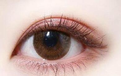 廣州比較好的做胸出名的醫(yī)生排行榜：黃廣香、郝永生等4位巨擘，技術(shù)和費(fèi)用解析