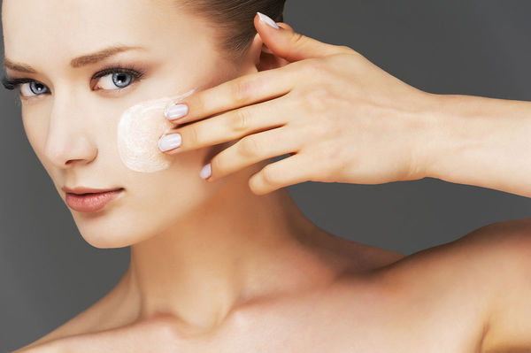 2023上海光子去口周紋正規(guī)醫(yī)生口碑排行榜(錢云良、莫建民、李偉值得信賴！)