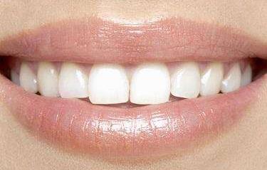 2023成都玻尿酸消除眼周紋評(píng)分前10位專家(何坤義、趙術(shù)、劉允實(shí)力杠杠的！)