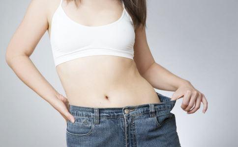 有效瘦腿方法分享：消除大腿后部多余脂肪！