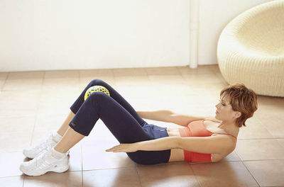 生完孩子后如何有效瘦腹