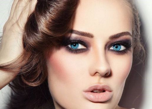 她是擁有天賦魅力的迷人女子，獨(dú)一無二的魅力令人嘆為觀止！