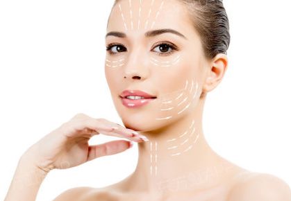 探究雙眼皮修復(fù)緣由，詳解修復(fù)原因與方式