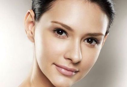 透明質(zhì)酸隆鼻為何易使鼻翼擴(kuò)大？