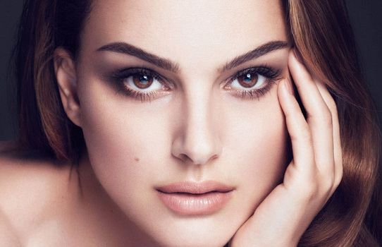 眼瞼外翻手術(shù)：理解、手術(shù)流程和術(shù)后護(hù)理