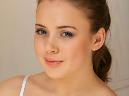 秘密揭示！黑長(zhǎng)直，冰山美人們的獨(dú)家發(fā)型秘籍