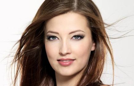 進口硅膠假體隆鼻種類大揭密，專業(yè)解讀硅膠與膨體的選擇！