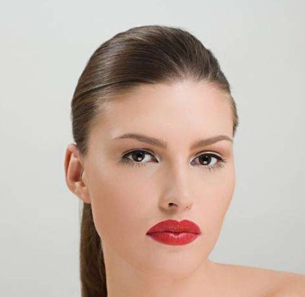 去眼袋手術(shù)后的疑慮，應(yīng)對后遺癥全解析