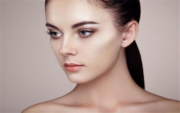 面部拉皮手術(shù)的切口位置及避免后遺癥的方法解析，幫助輕松擁有緊致肌膚