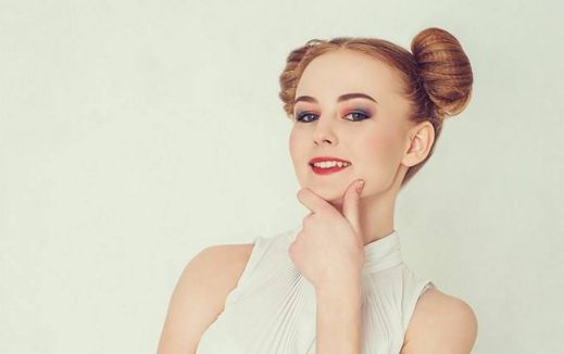 寧藝卓：解析貓系臉的優(yōu)缺點及整容疑云揭秘