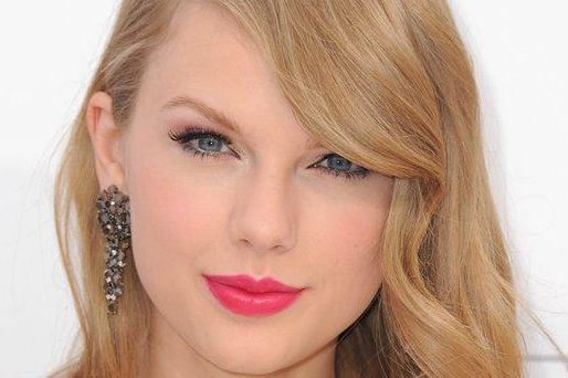 如何改善出油毛孔的問題？