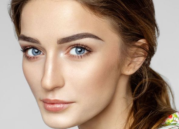 雙眼皮術(shù)后一個月：如何處理寬肉條問題？