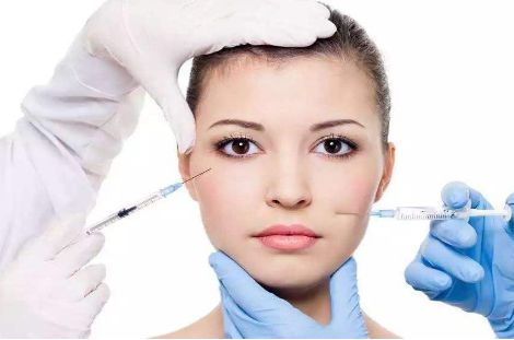 有效消除眼袋的簡(jiǎn)單方法，告別眼袋拯救眼部問(wèn)題