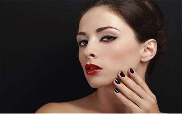 唇外翻癥狀？專家揭示治療方法