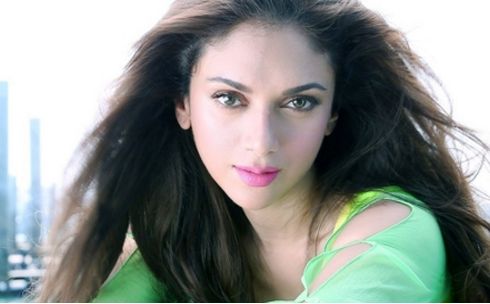 耳廓再造術(shù)后的正確護(hù)理方法解析